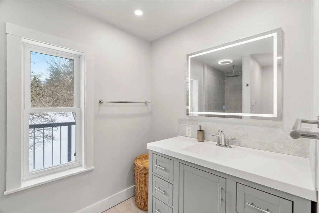 Photo of 30 Bear Hill Road