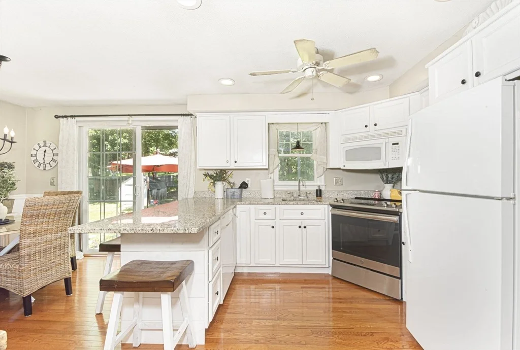 Photo of 53 Boutelle Rd