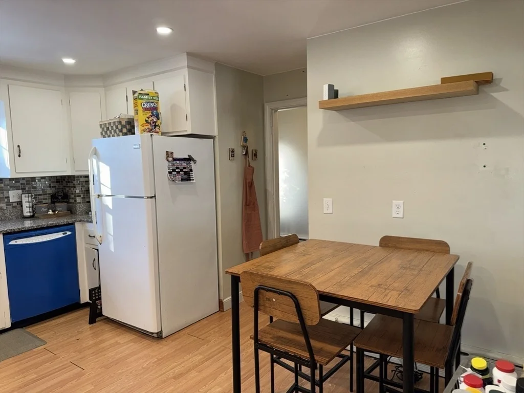 Photo of 100 Lawrence Street