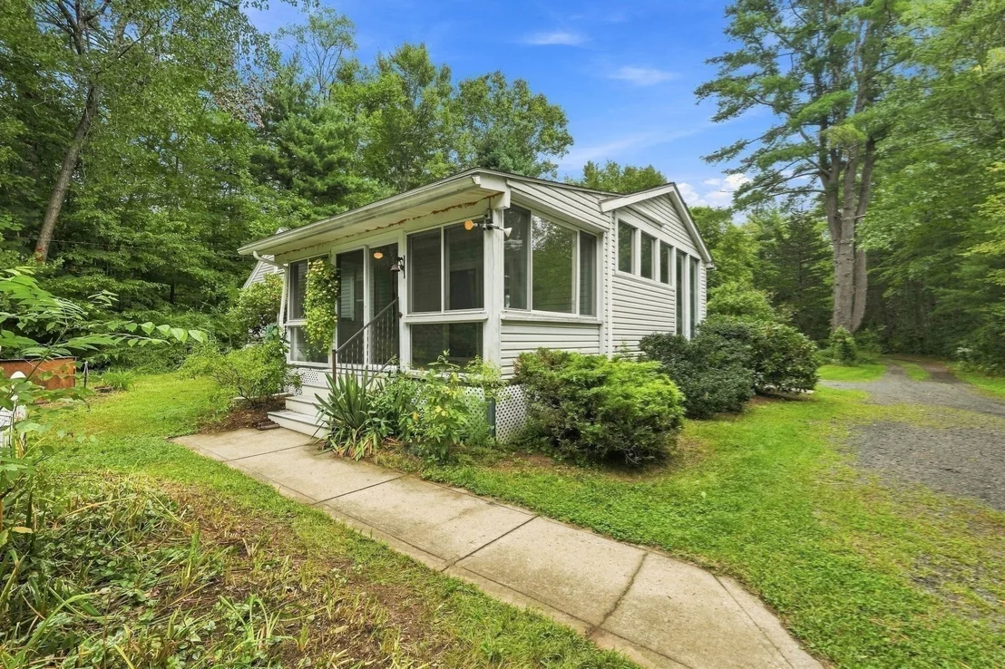 Photo of 241 Warren Wright Rd
