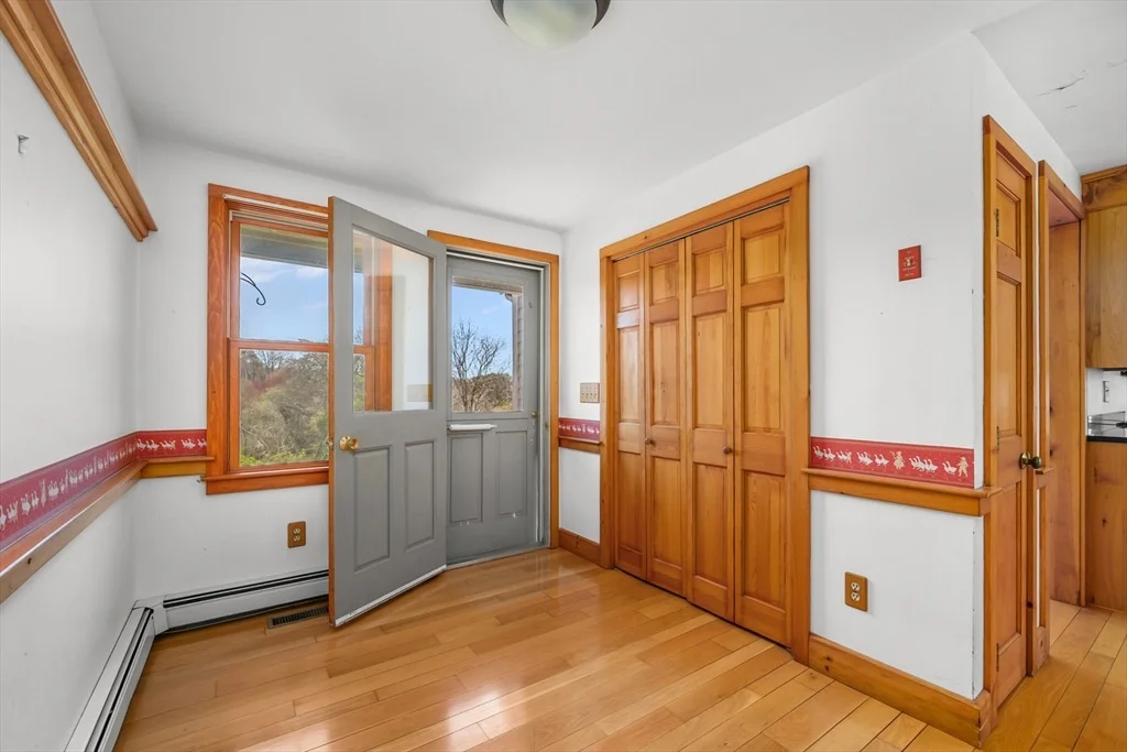 Photo of 181 Elliott Rd
