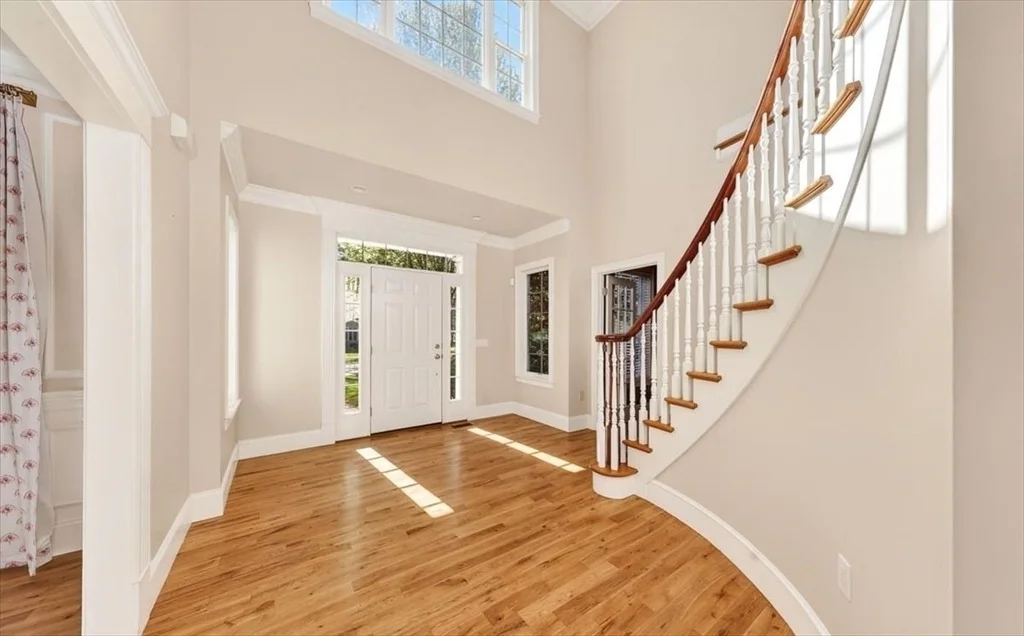 Photo of 3 Brattle Rd