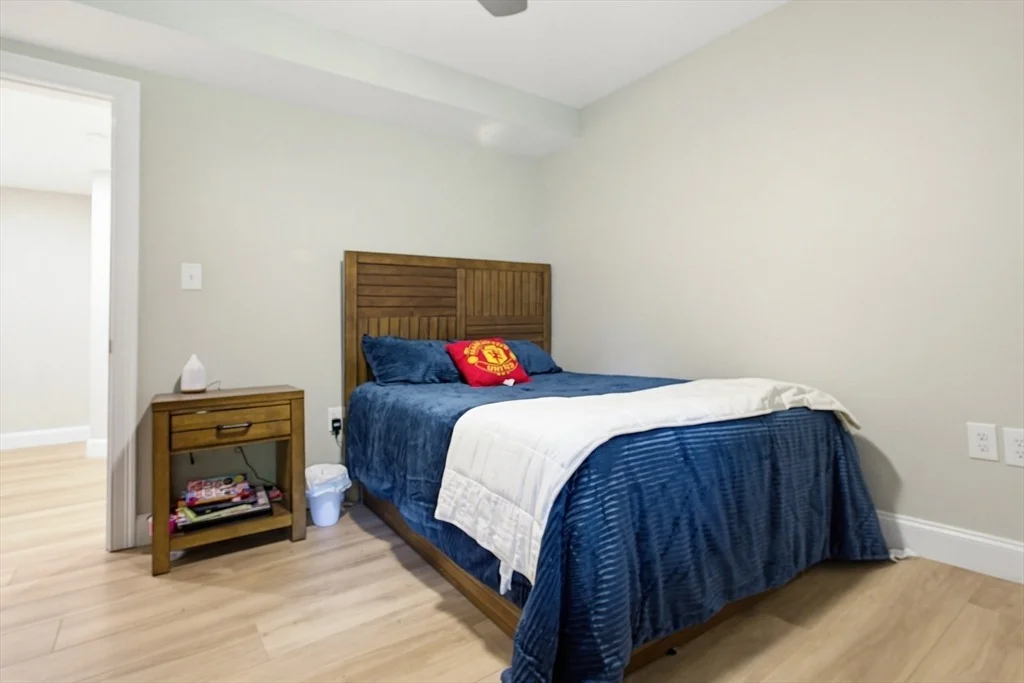 Photo of 7 Brooks Ave