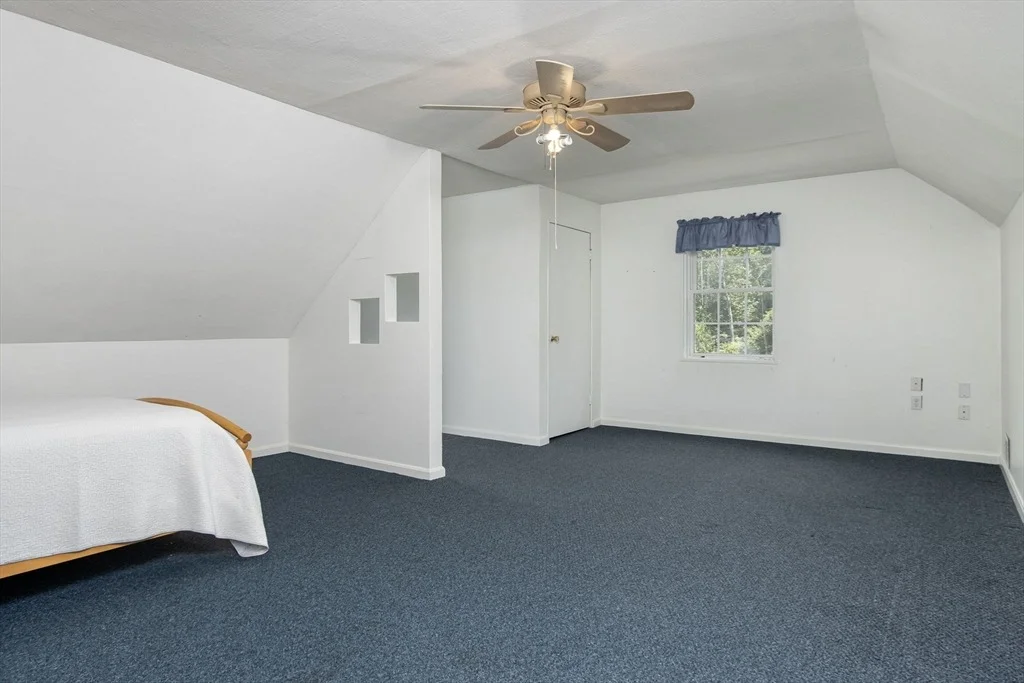 Photo of 100 Adams Street