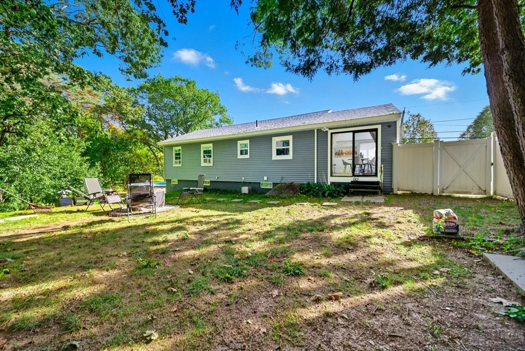 Photo of 20 Oakhill Dr