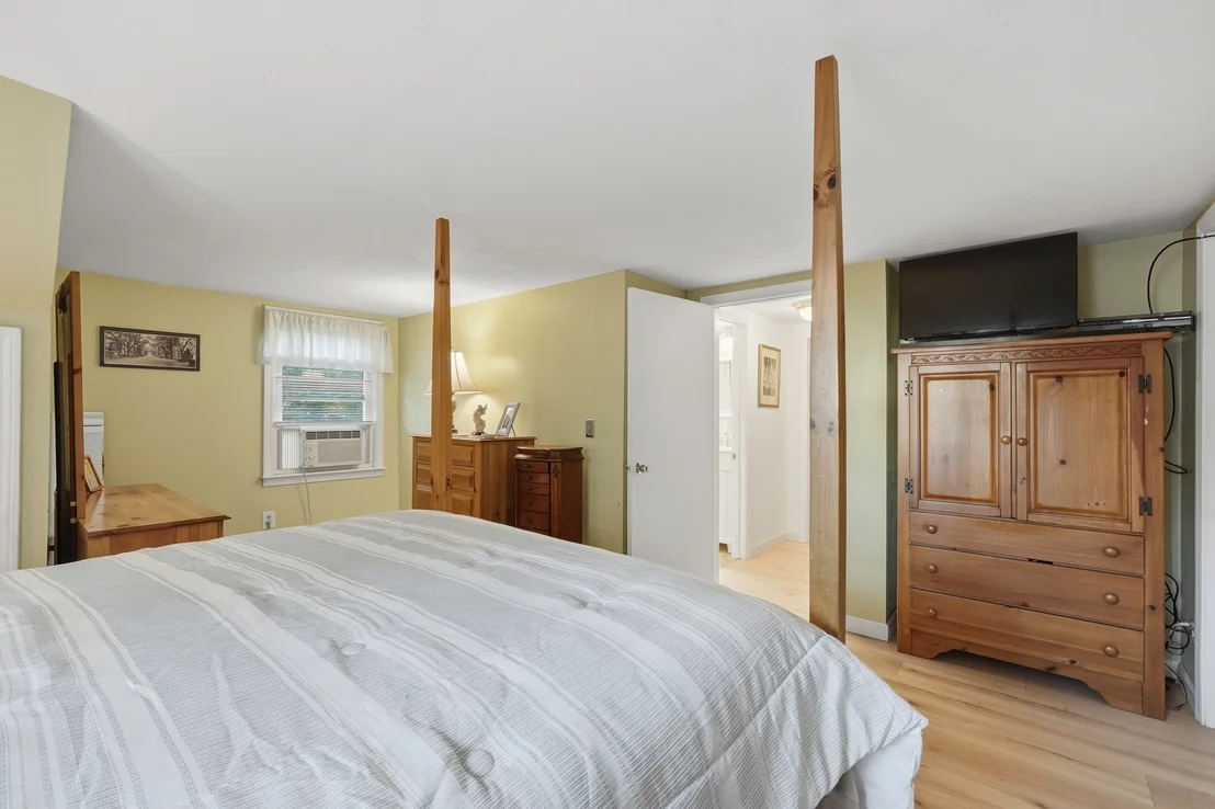 Photo of 57 Parkview St