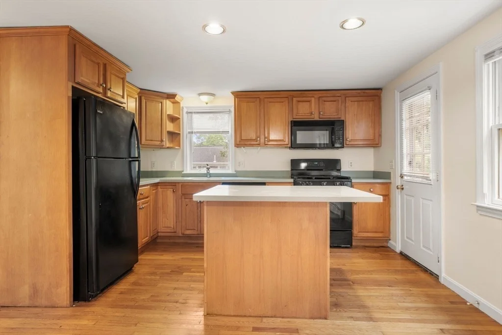 Photo of 311 Cotuit Rd