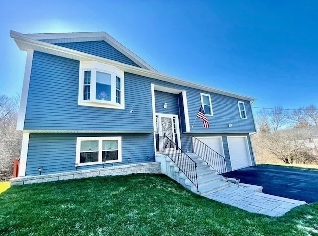 Photo of 4 Valley View Dr
