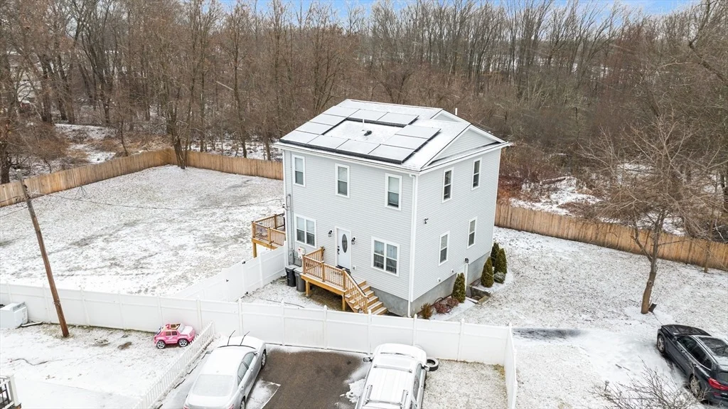 Photo of 40 Bates