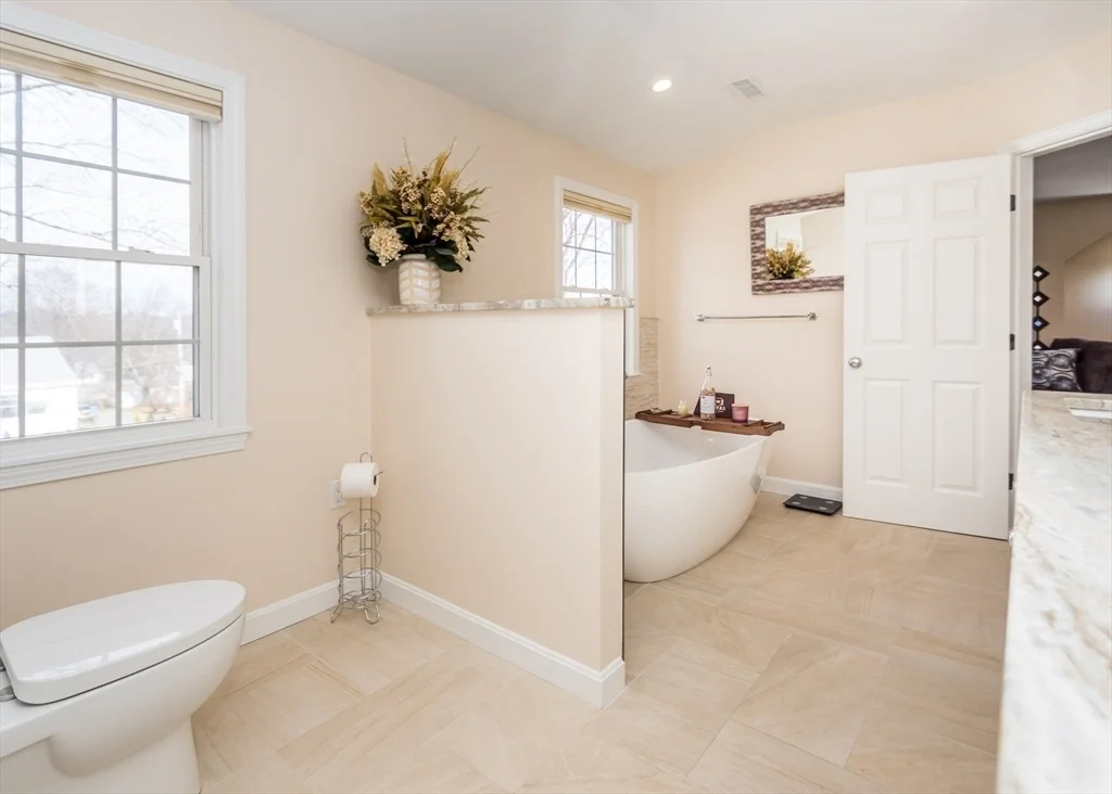 Photo of 1331 Trapelo Road