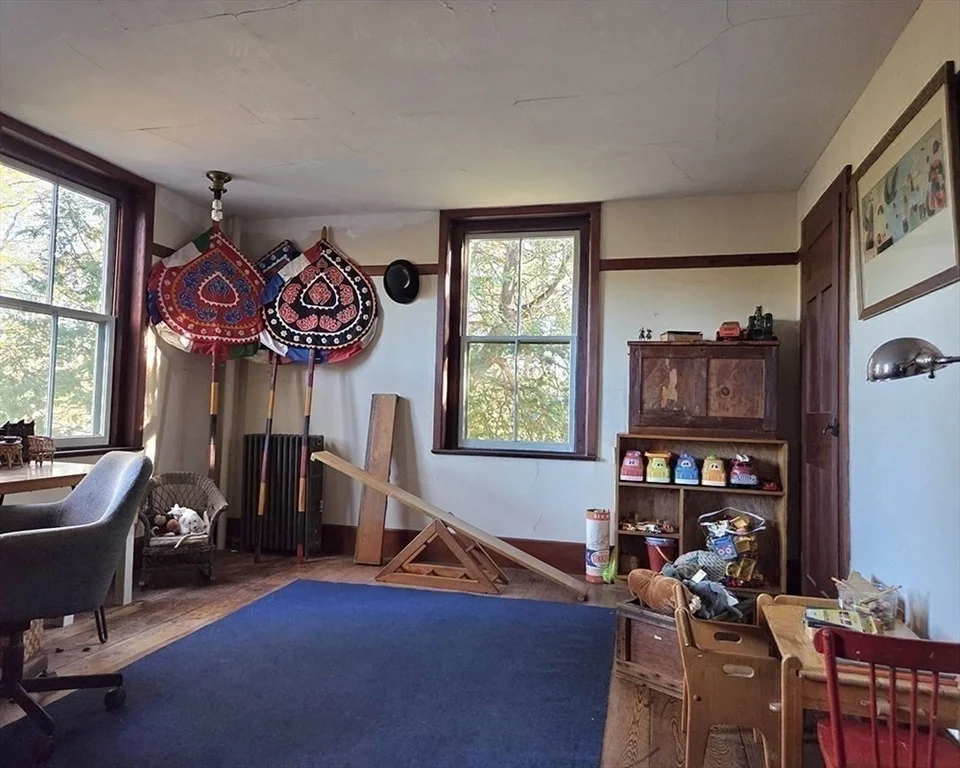 Photo of 78 Shaker Rd