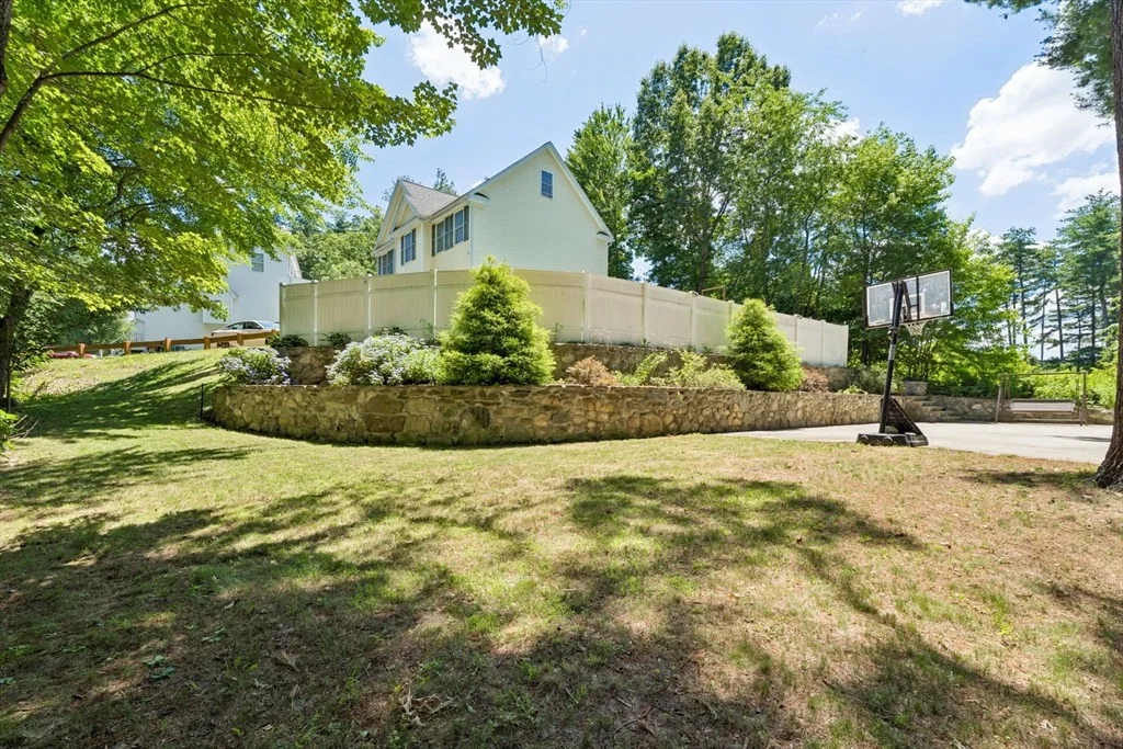 Photo of 9 Perron Way
