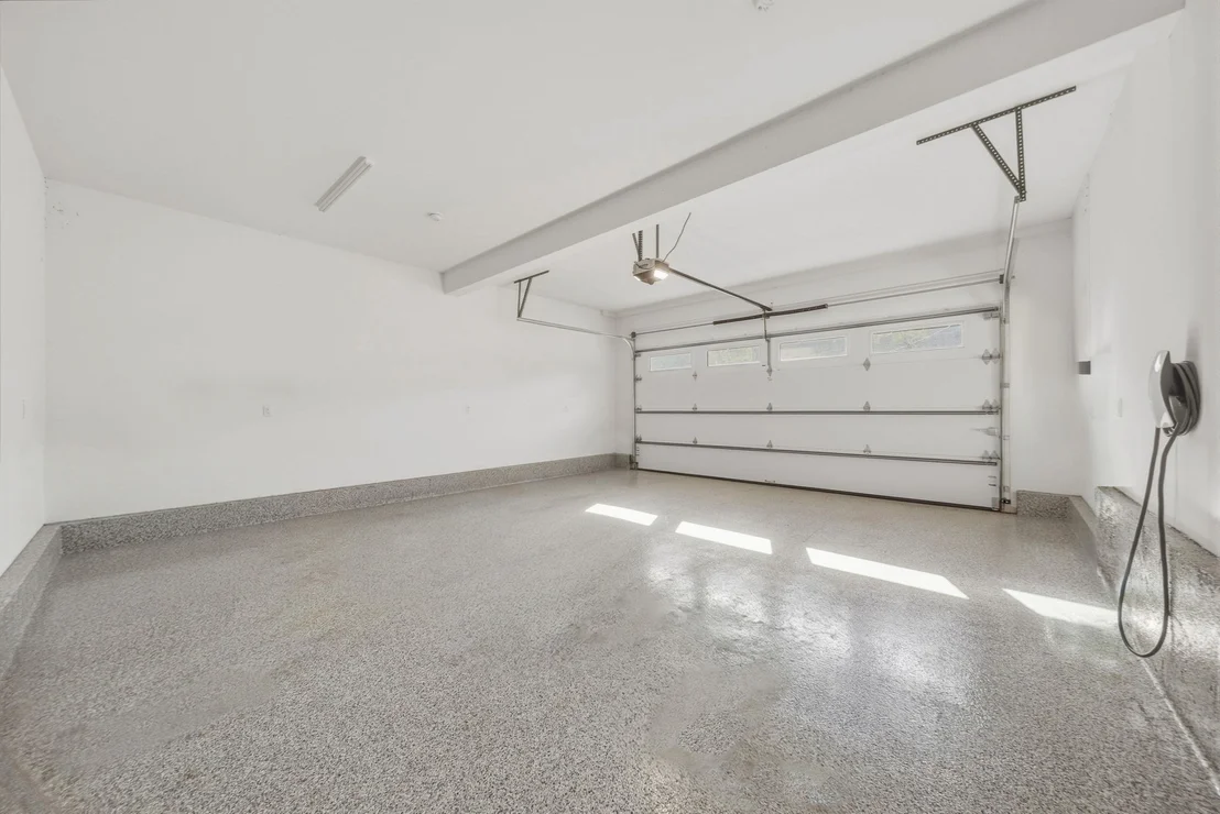 Photo of 12 Dean Rd