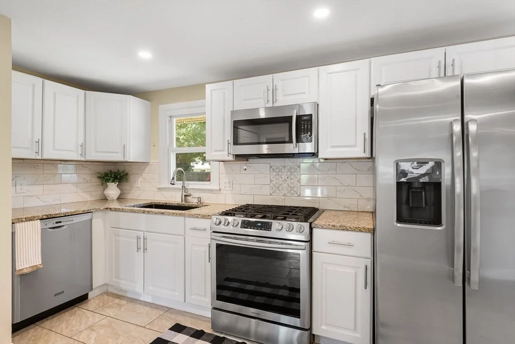 Photo of 20 Terry Ln E