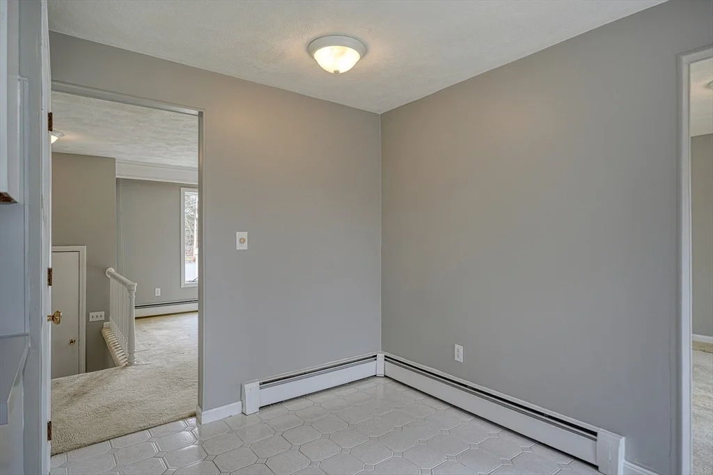 Photo of 1 Maureen Dr