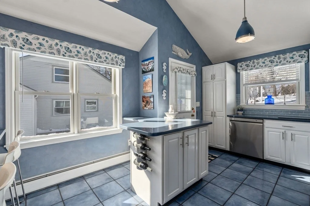 Photo of 90 Bjorklund Ave