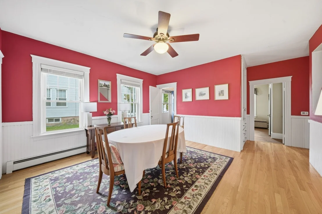 Photo of 196 Middlesex St