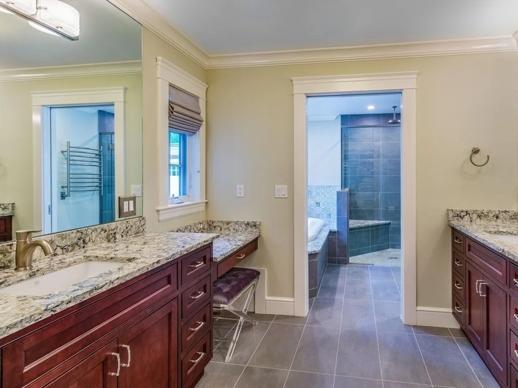Photo of Unit 37 at 37 Cottage Cir
