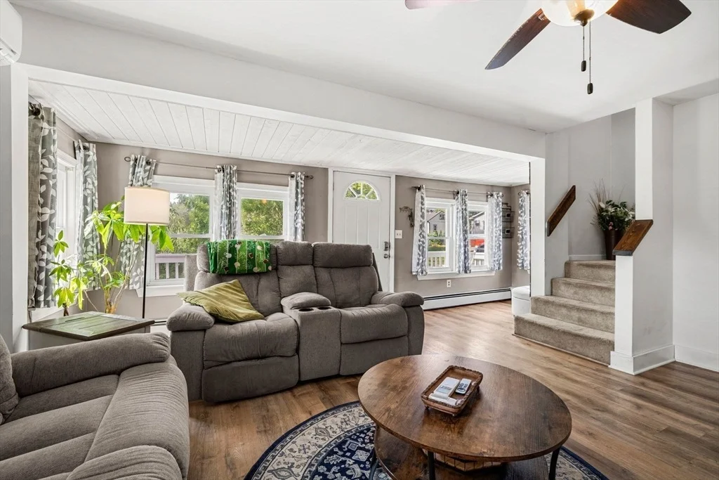Photo of 22 Loring Rd
