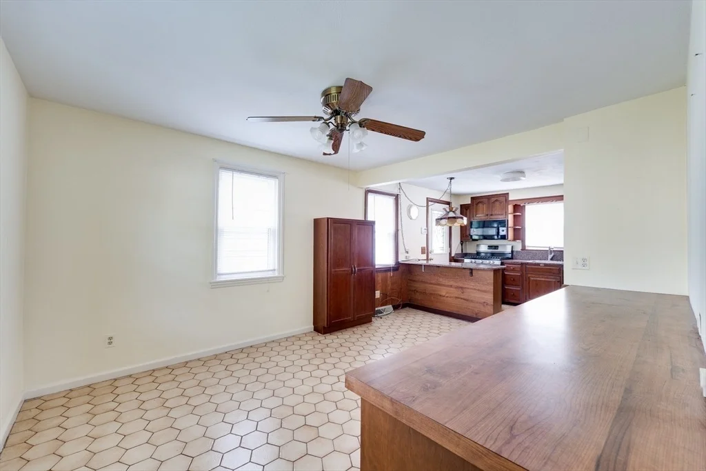 Photo of 57 Bither St