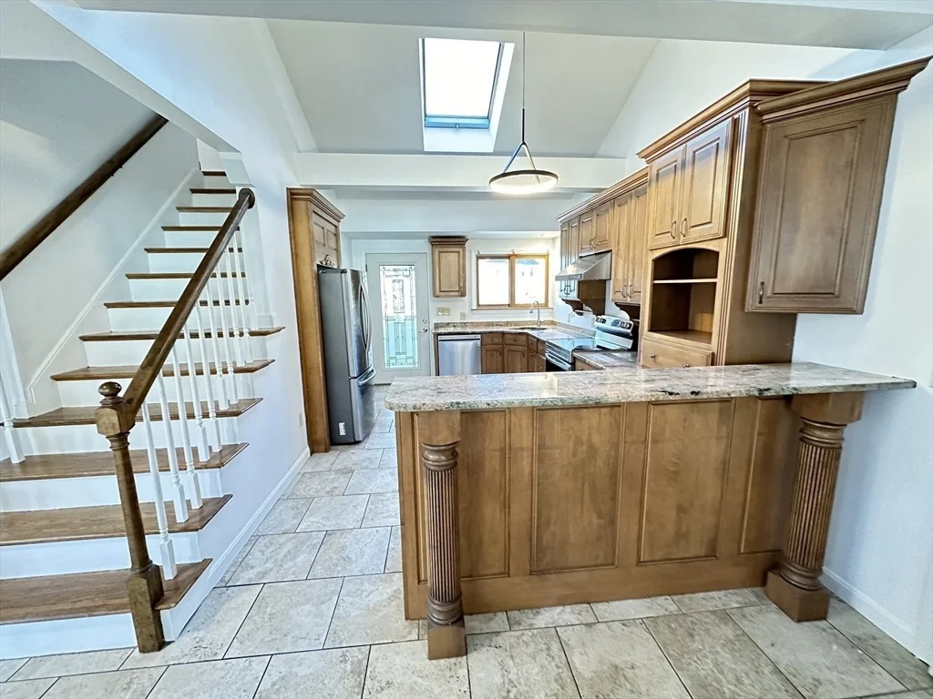 Photo of 24 Hemlock Dr
