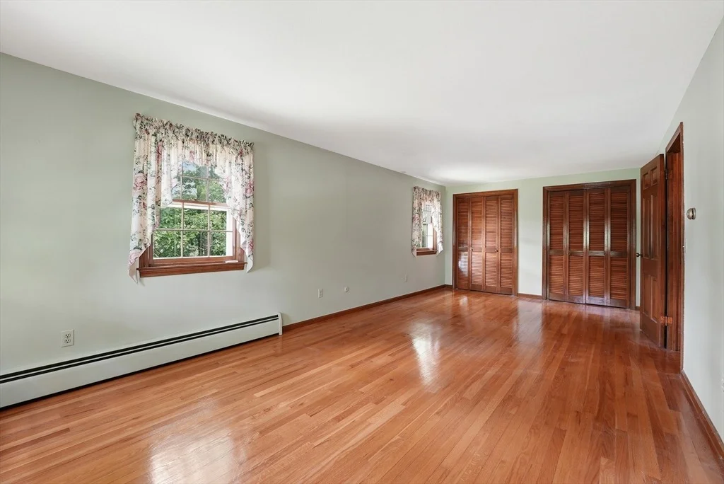 Photo of 17 Raymond Dr