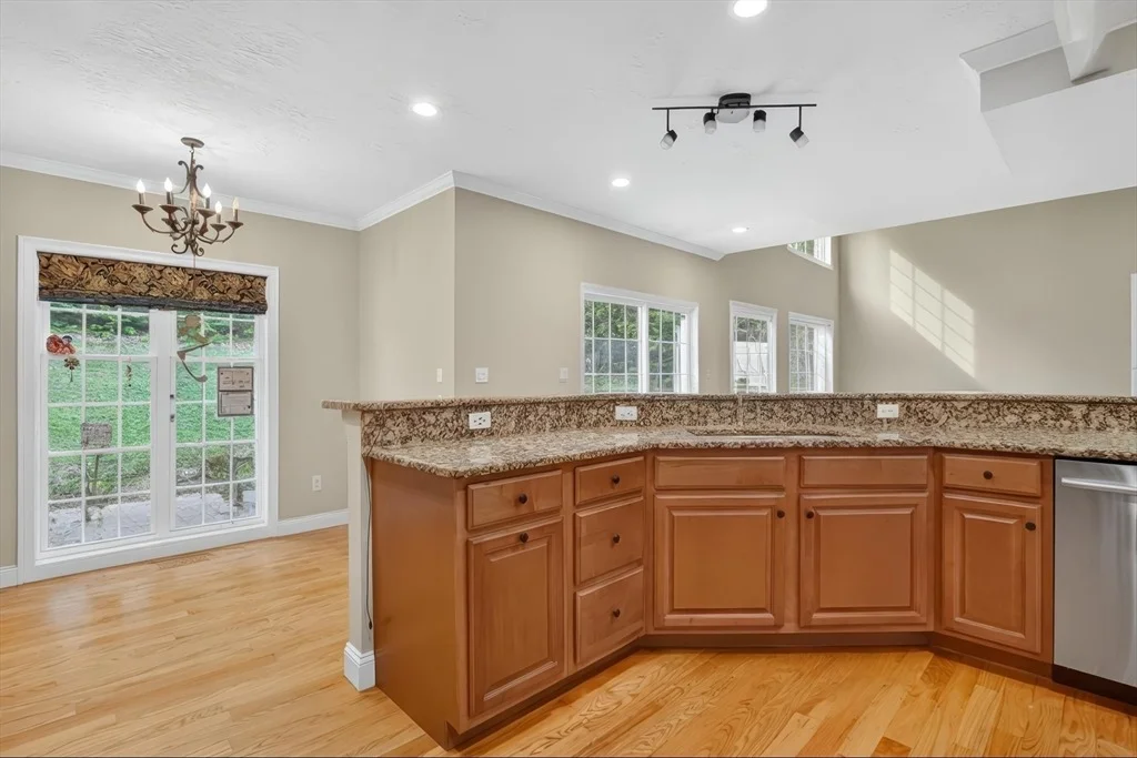 Photo of 32 Bissonnette Cir