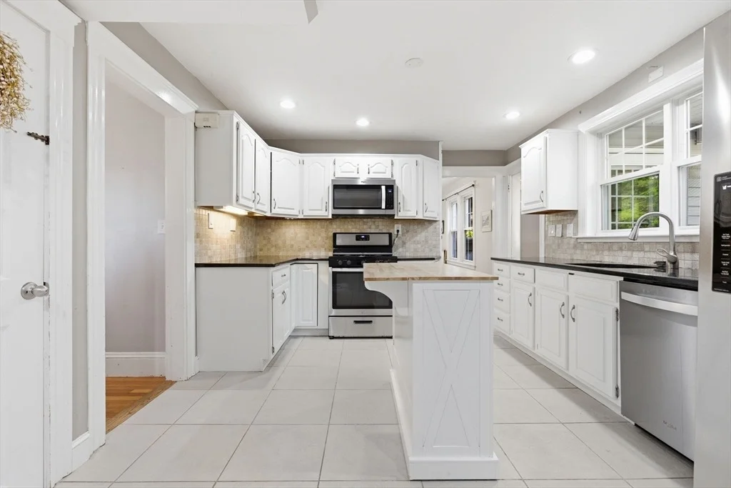 Photo of 443 Summer Ave