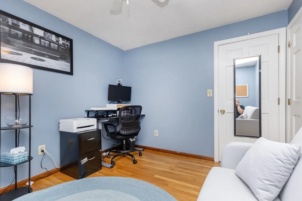 Photo of 27 Hayes Ave