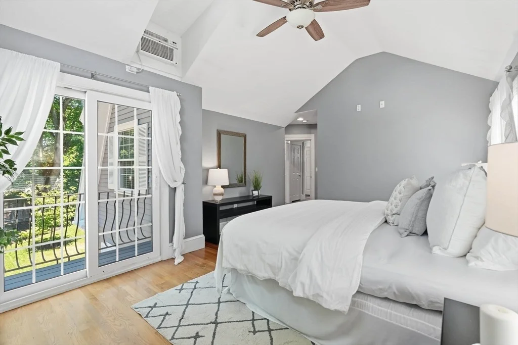 Photo of 1 Elm Ave