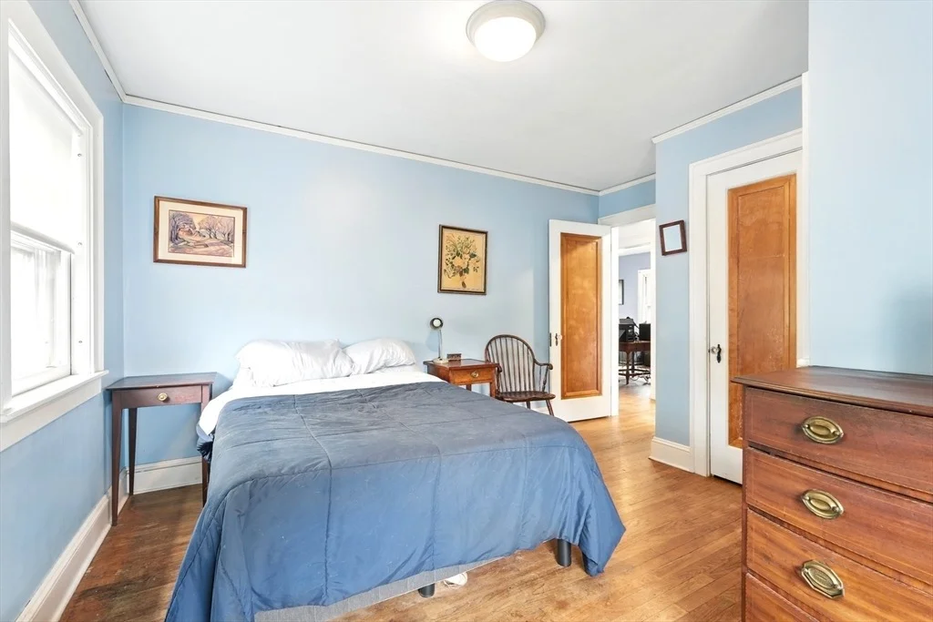 Photo of 20 Ferrante Avenue