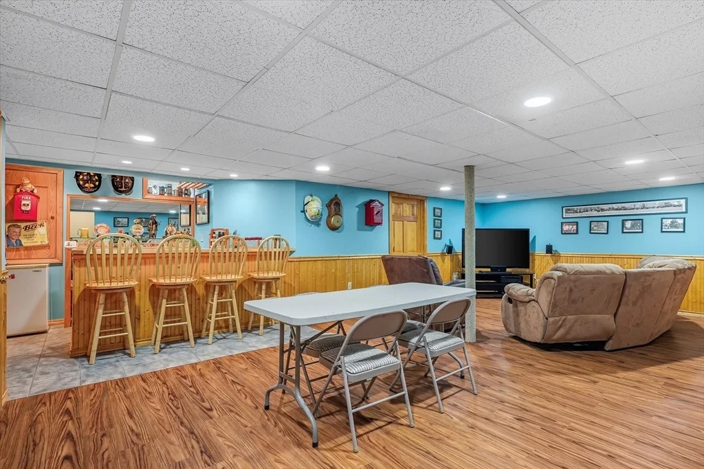 Photo of 325 Den Quarry Road