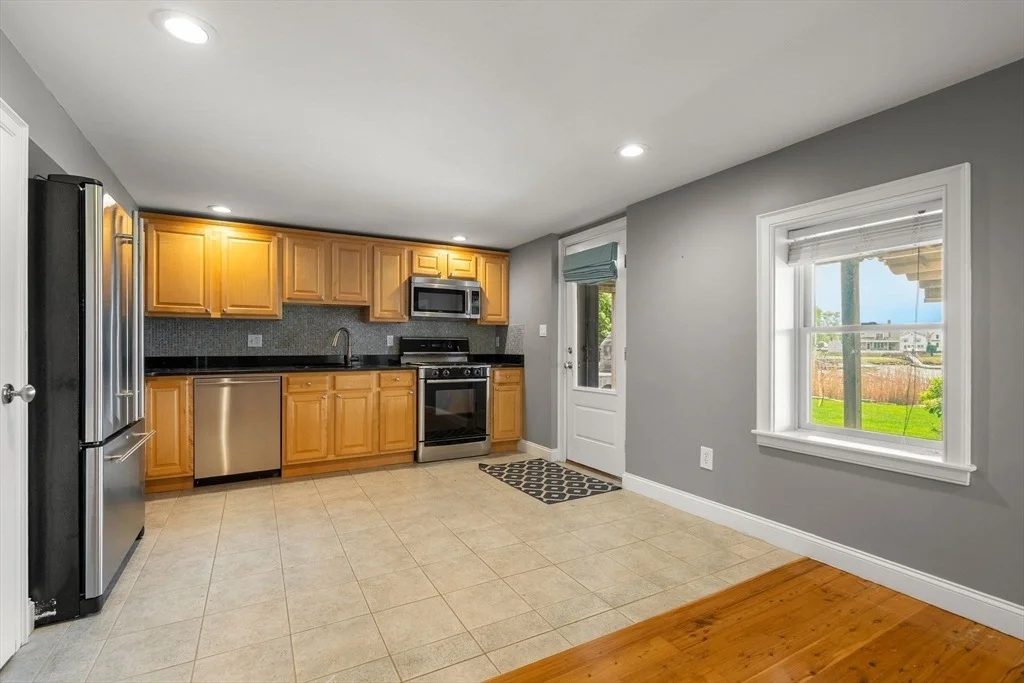 Photo of 35 Doty Ave