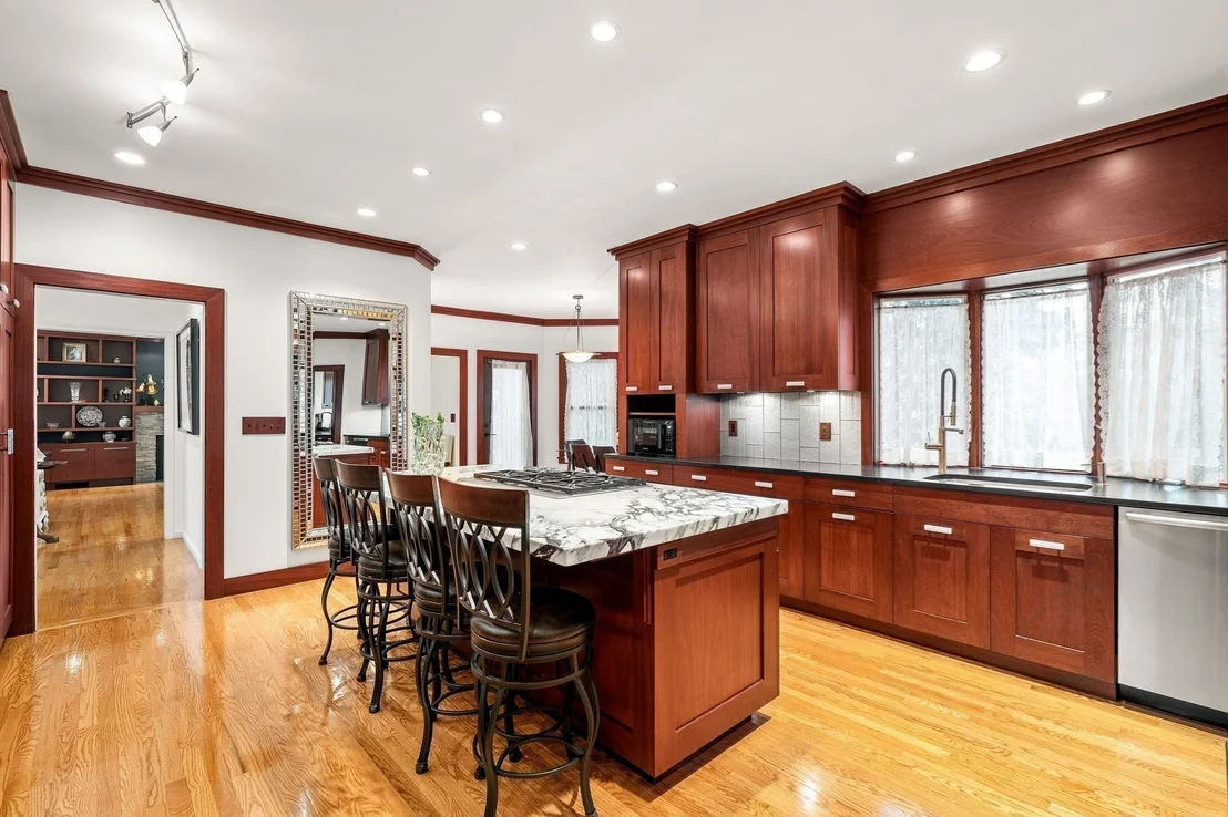 Photo of 10 Holly Lane