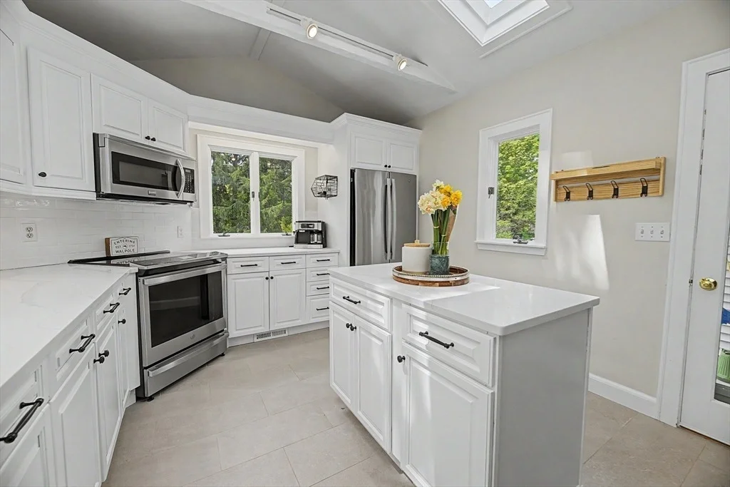 Photo of 9 Macdonald Circle