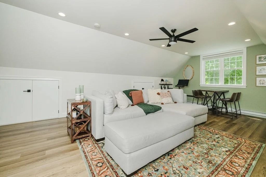 Photo of 187 John Scott Blvd
