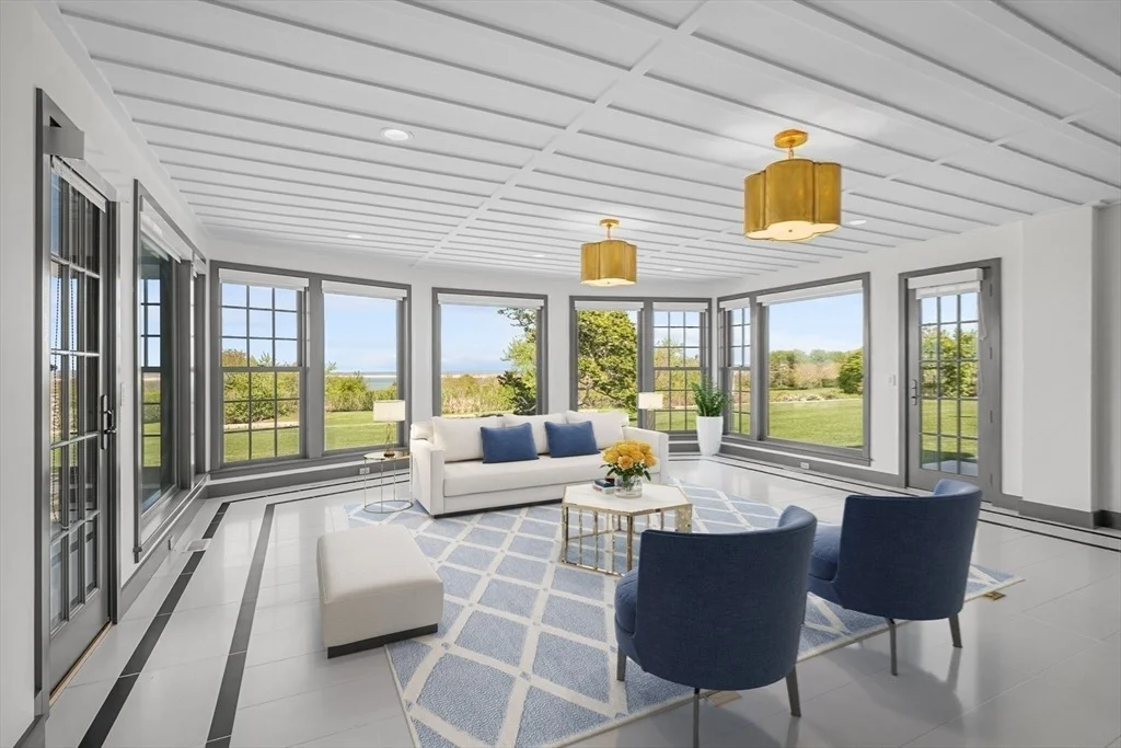 Photo of 108 Shore Road