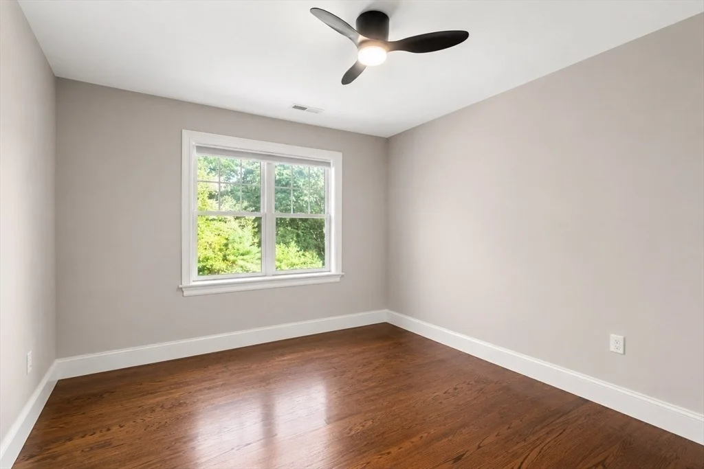 Photo of 175 Schoolmasters Lane