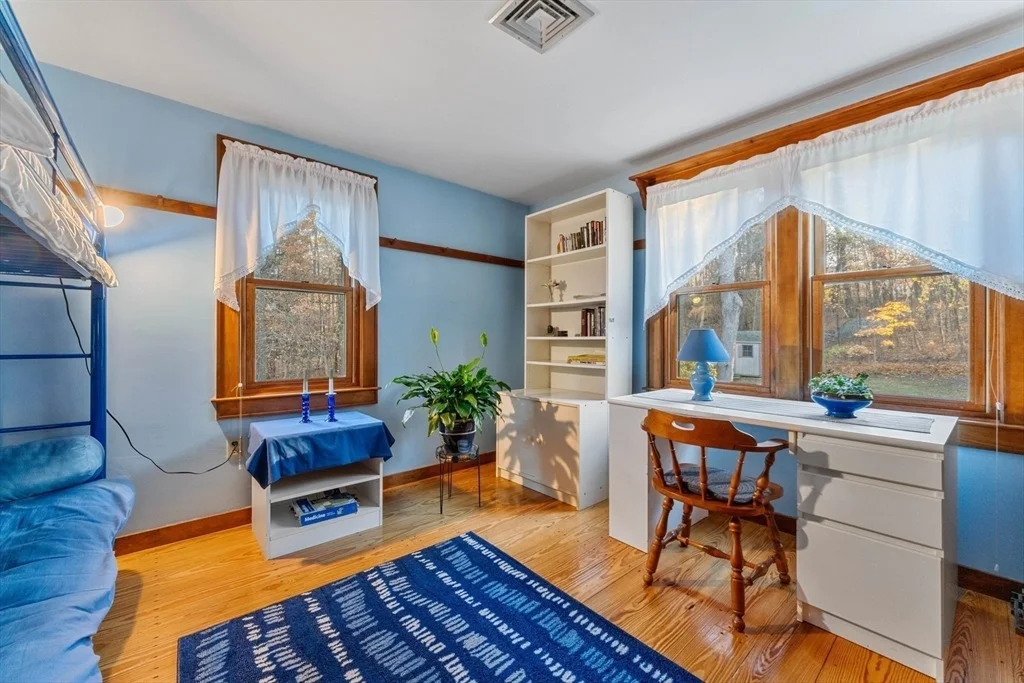 Photo of 20 Boyd Circle
