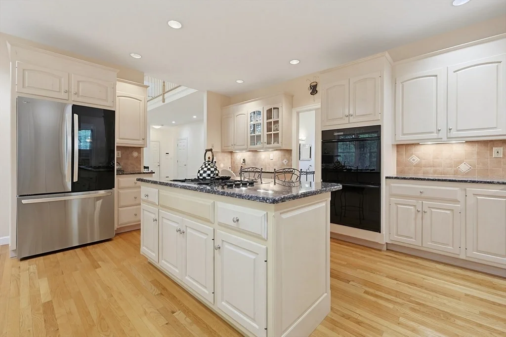 Photo of 10 Timber Ledge Drive