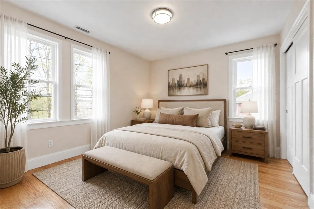Photo of 329 Warren