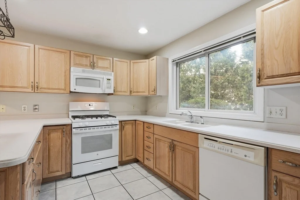 Photo of Unit 196 at 196 Algonquin Trail