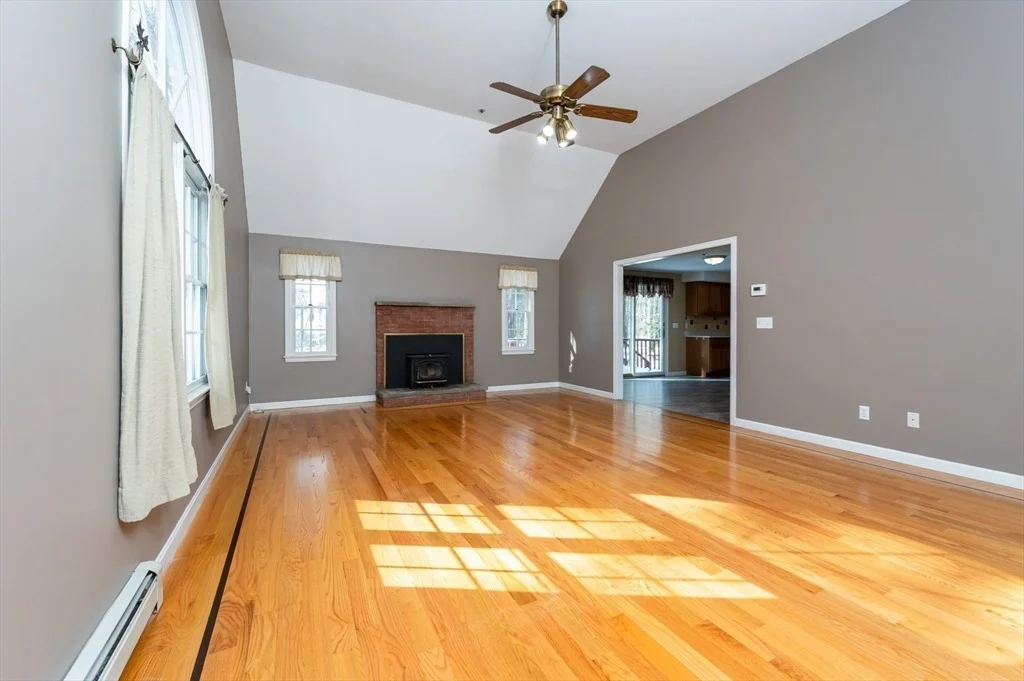 Photo of 6 Gates Farm Circle