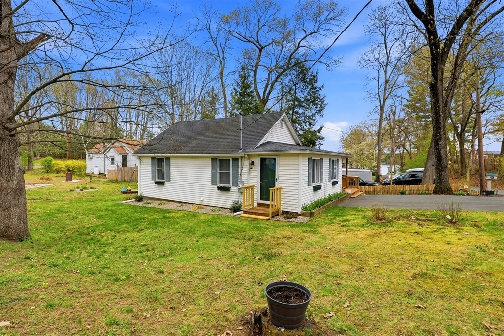 Photo of 1 Echo Rd