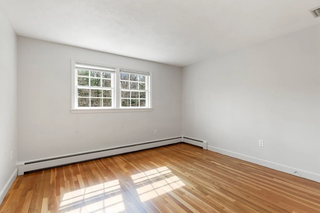 Photo of 14 Reeves Rd