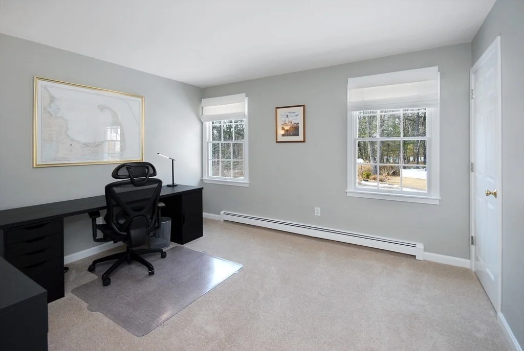 Photo of 7 Carriage Ln