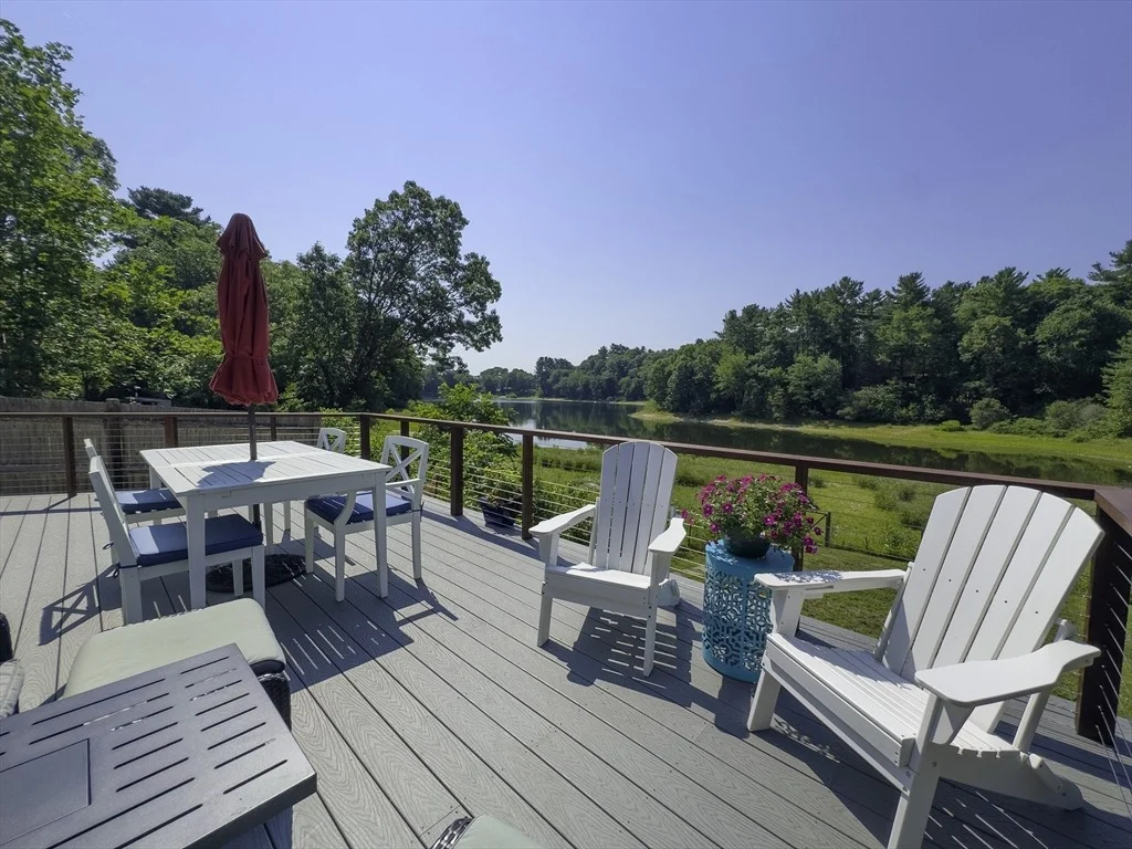 Photo of 39 Leland Rd