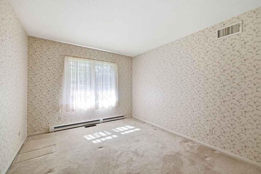 Photo of 1303 Plumtree Rd