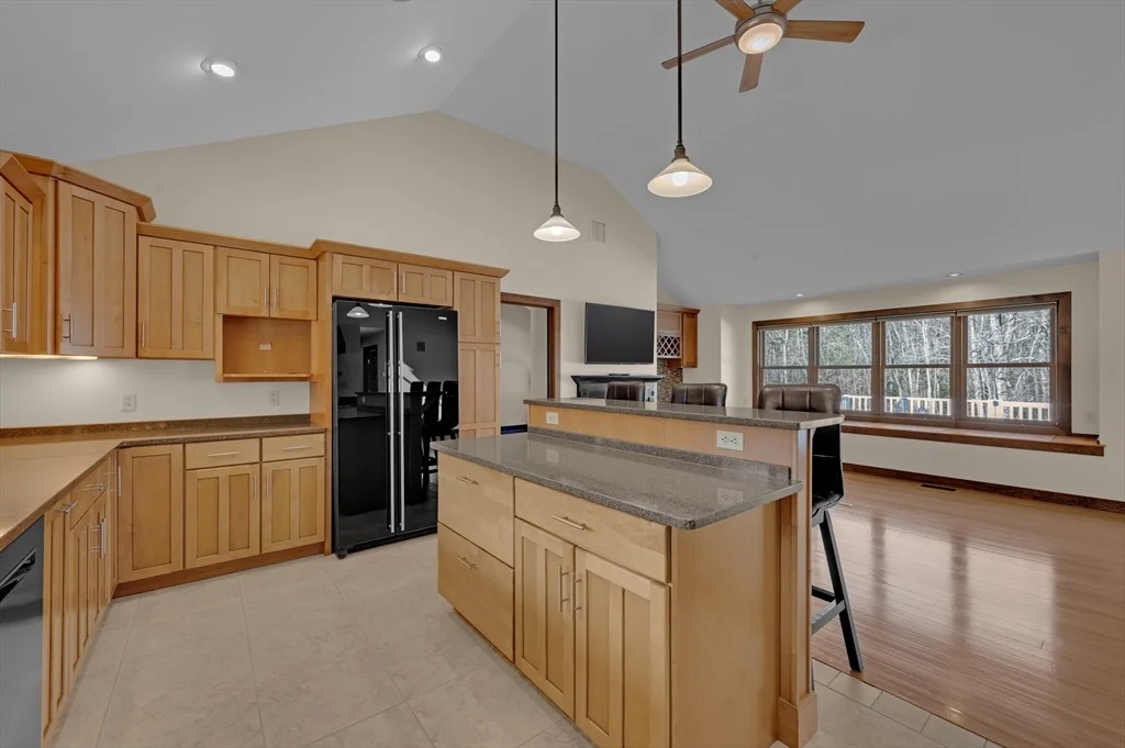 Photo of 2824 Greenwich Rd
