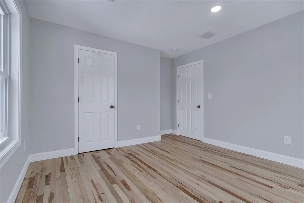 Photo of 73 Walnut St